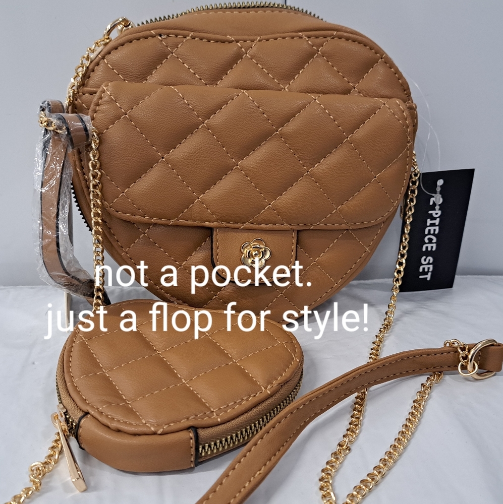 Kayla Ava e piece Heart shape Crossbody bag. Brown.